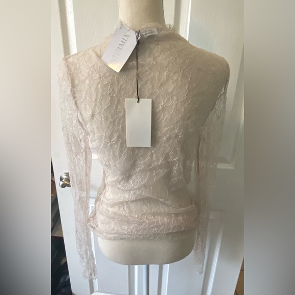 LACE TOP - Picture 2 of 4